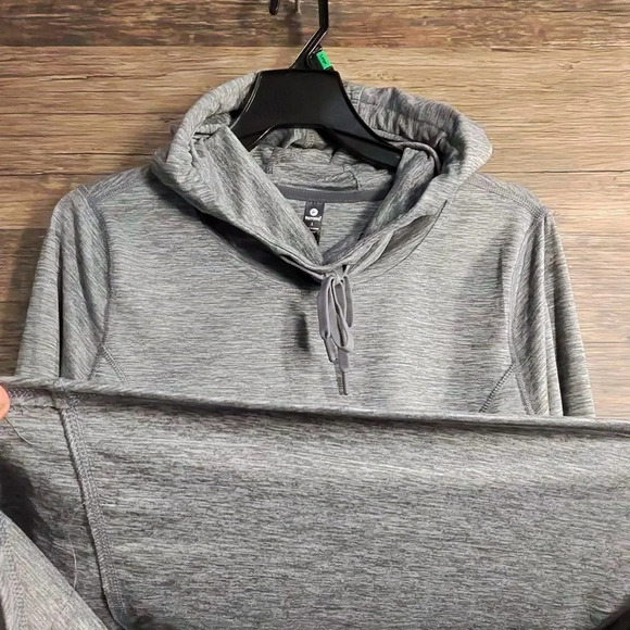 90 Degree By Reflex Gray Long Sleeve Relaxed Hoodie - Picture 5 of 9